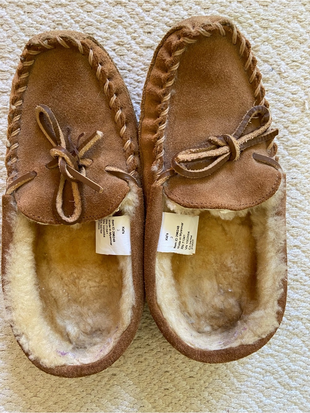 Kid’s size 3 LL Bean slippers